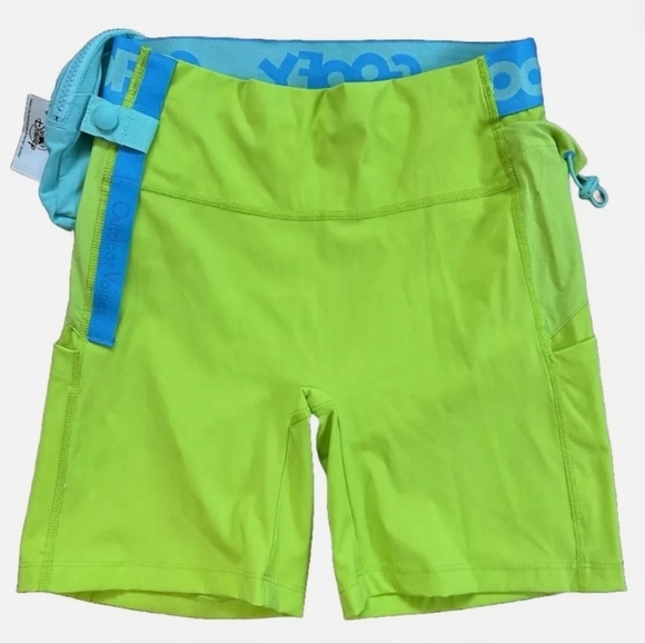 Outdoor Voices X Disney Snacks Shorts Goofy Lime Green - Picture 2 of 14